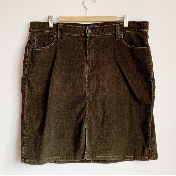 Levi's Dresses & Skirts - stretch brown corduroy highwaist knee length skirt